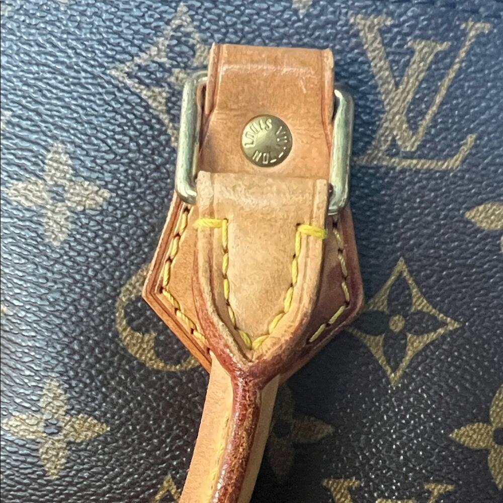Louis Vuitton Alma PM Monogram Handbag - Picture 7 of 15